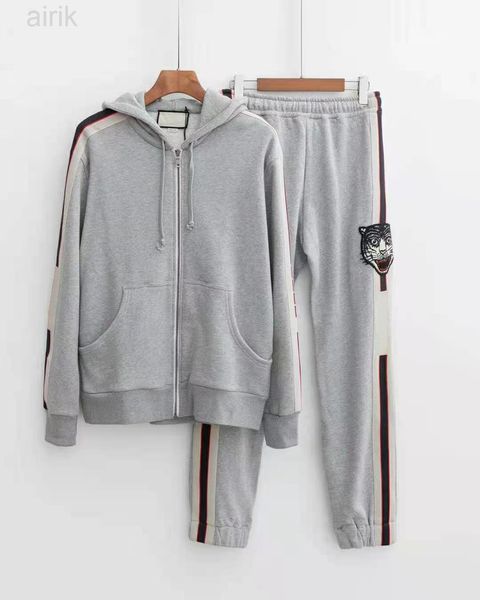 2022 fall new fashion mens designer grey hooded tracksuits sweatsuit mens training jogging sweat track suits us size /l/xl/2xl, Gray
2022 fall new fashion mens designer grey hooded tracksuits sweatsuit mens training jogging sweat track suits us size /l/xl/2xl, Gray