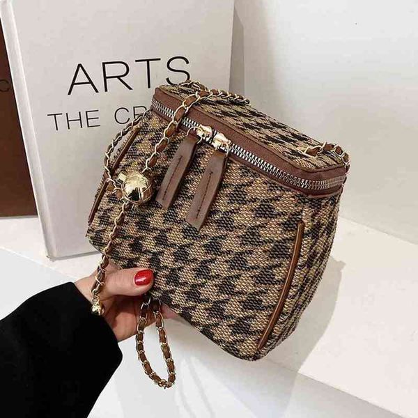 female single shoulder bag straps casual crossbody ladies leather underarm bags wholesale
female single shoulder bag straps casual crossbody ladies leather underarm bags wholesale