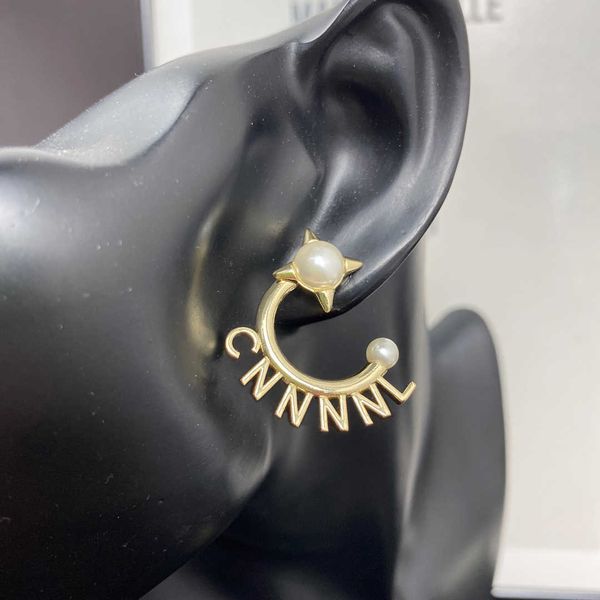 gold women designer hoops earrings fashion luxury jewelry womens channel pearl earring ear stud party wedding charm studs pendants 2021, Golden
gold women designer hoops earrings fashion luxury jewelry womens channel pearl earring ear stud party wedding charm studs pendants 2021, Golden