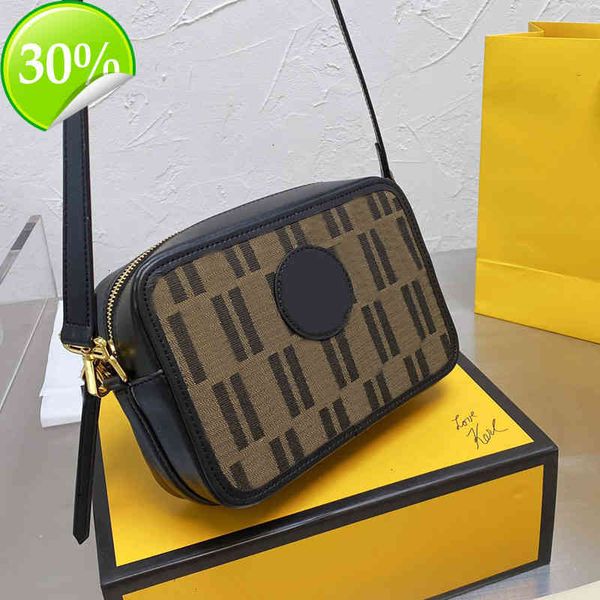 cavas crossbody bag camera bags women real leather handbags zipper wallet fashion f letter lady clutch square box street style handbag purse
cavas crossbody bag camera bags women real leather handbags zipper wallet fashion f letter lady clutch square box street style handbag purse