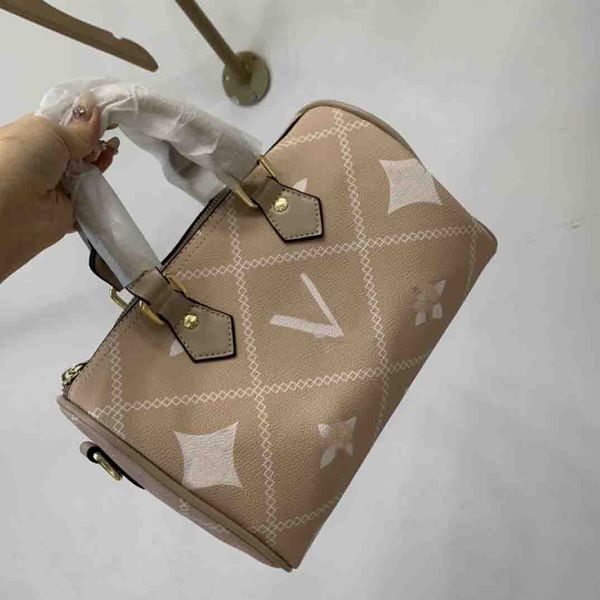 designer luxury women the tote bag fashion versatile handbags shoulder crossbody bags purse tories totes large capacity saddle wallets 7a qg
designer luxury women the tote bag fashion versatile handbags shoulder crossbody bags purse tories totes large capacity saddle wallets 7a qg