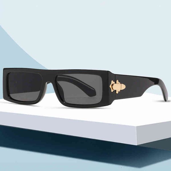 sunglasses fashion men's and women's sunglasses pc frame box bold trendy hzmx, White;black
sunglasses fashion men's and women's sunglasses pc frame box bold trendy hzmx, White;black