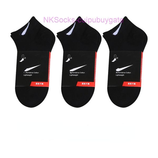 fashion sports socks classic hook brand medium tube solid men women basketball sweat absorbing breathable short boat sock luxury sportsocks, Black
fashion sports socks classic hook brand medium tube solid men women basketball sweat absorbing breathable short boat sock luxury sportsocks, Black