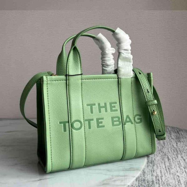 women luxurys designers tote bags women shopping handbag letter print shoulder leather crossbody designer bagss female bucket 220330 zhouzho
women luxurys designers tote bags women shopping handbag letter print shoulder leather crossbody designer bagss female bucket 220330 zhouzho