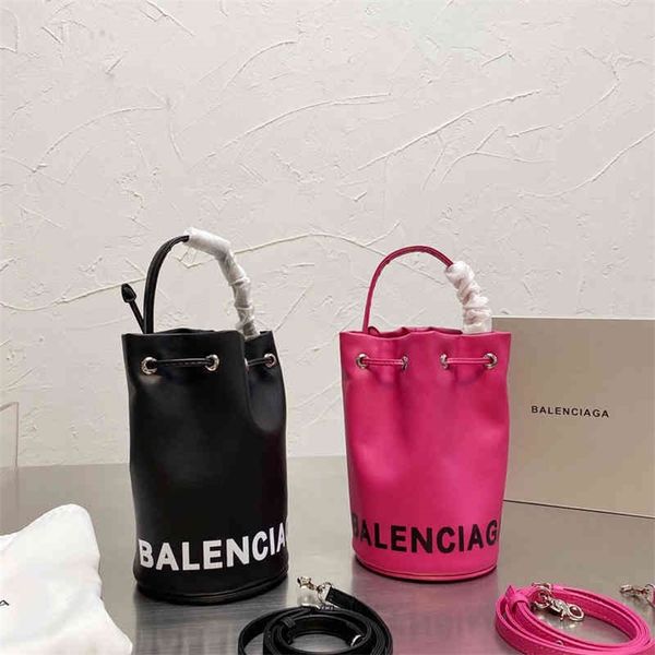 designer balencaigass handbags bag female mini canvas bucket portable messenger bag five colors available size 23 15 9lvx 8qg0
designer balencaigass handbags bag female mini canvas bucket portable messenger bag five colors available size 23 15 9lvx 8qg0