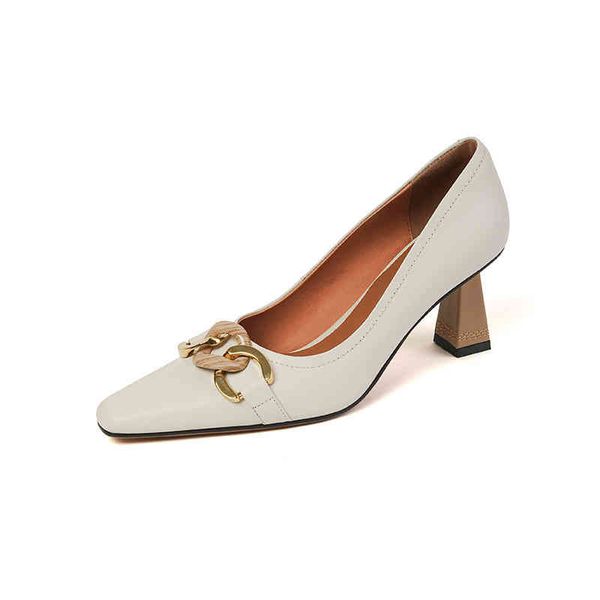 dress shoes autumn and winter women's shoes square head thick high heels metal buckle simple four seasons commuting shallow mouth singl, Black
dress shoes autumn and winter women's shoes square head thick high heels metal buckle simple four seasons commuting shallow mouth singl, Black