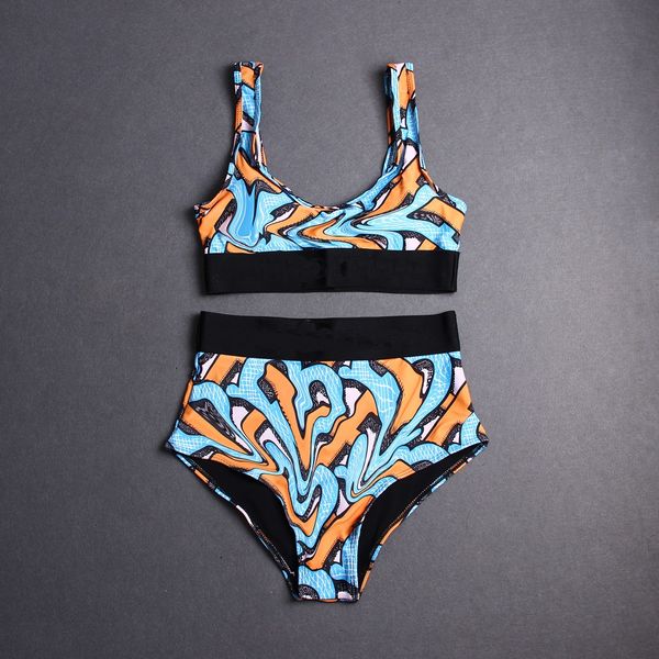 2022home textile womens bikinis set bur clear strap shape swimsuits designers ladies bathing suit fashion beach clothes summer clothings wom
2022home textile womens bikinis set bur clear strap shape swimsuits designers ladies bathing suit fashion beach clothes summer clothings wom