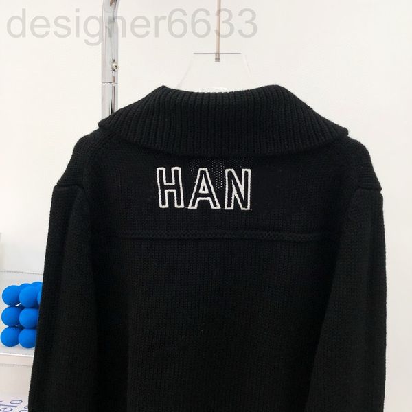 women's sweaters designer xiaoxiangfeng letter heavy industry embroidery sweater autumn and winter loose fashion brand casual lapel kni, White;black
women's sweaters designer xiaoxiangfeng letter heavy industry embroidery sweater autumn and winter loose fashion brand casual lapel kni, White;black