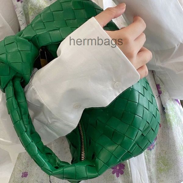 2022 venetas jodie bag designer bottegass cloud woven hand leather fold single shoulder messenger magnetic button dum ckpr
2022 venetas jodie bag designer bottegass cloud woven hand leather fold single shoulder messenger magnetic button dum ckpr