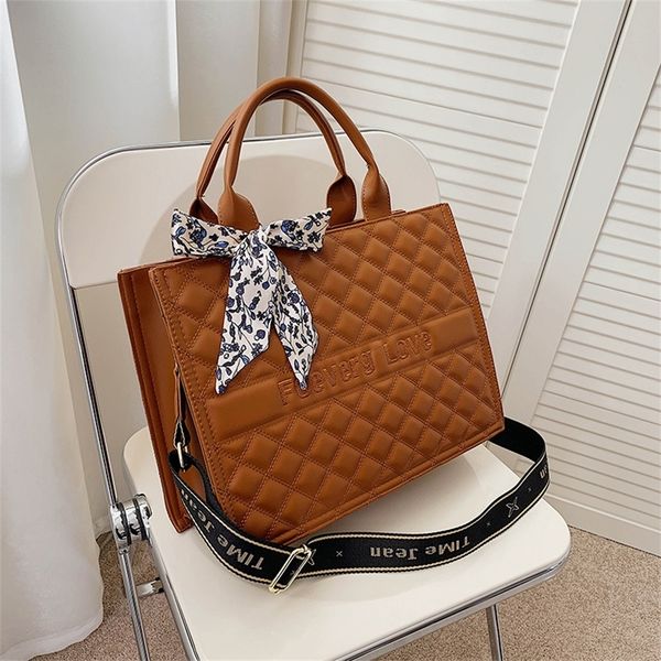 factory discount 66% off ins trend net red live broadcast women's hands2022 winter embroidered thread lingge silk scarf versatile bag
factory discount 66% off ins trend net red live broadcast women's hands2022 winter embroidered thread lingge silk scarf versatile bag