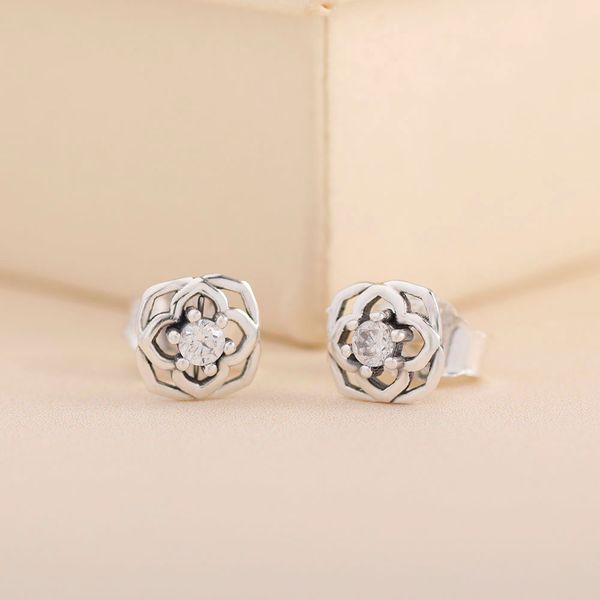 authentic 925 sterling silver open flower petal stud earrings luxury for women girls gift earring fit pandora fashion jewelry brincos 299371, Golden;silver
authentic 925 sterling silver open flower petal stud earrings luxury for women girls gift earring fit pandora fashion jewelry brincos 299371, Golden;silver
