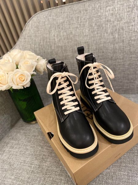 women winter lace-up martin boots with stylish genuine leather interior beautiful appearance comfortable foot feeling wear resistance skid p, Black
women winter lace-up martin boots with stylish genuine leather interior beautiful appearance comfortable foot feeling wear resistance skid p, Black
