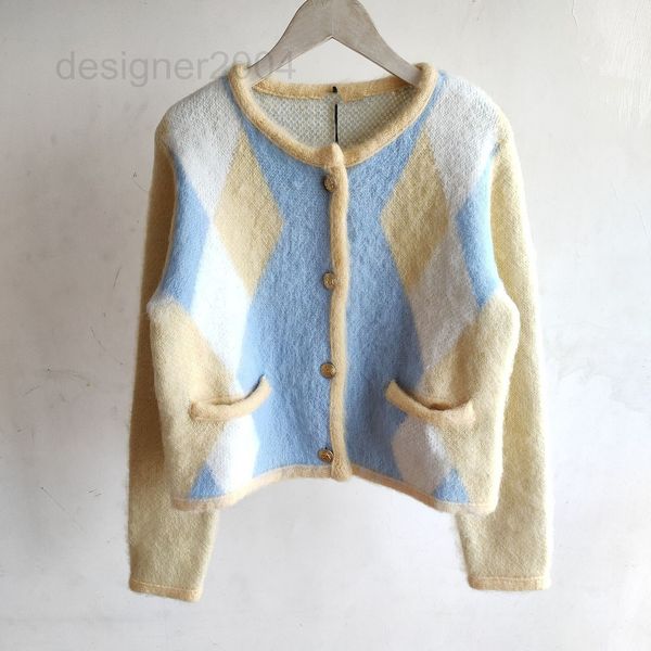 women's sweaters designer college style 2022 winter women's wear new yang mi same mohair thick round neck long sleeve knitted card, White;black
women's sweaters designer college style 2022 winter women's wear new yang mi same mohair thick round neck long sleeve knitted card, White;black