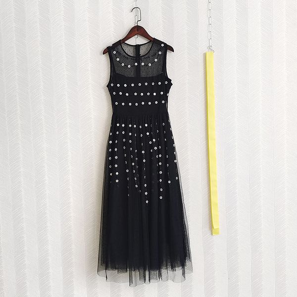 601 2022 spring summer brand same style dress runway dress empire mesh sleeveless black crew neck beads yy, White;black
601 2022 spring summer brand same style dress runway dress empire mesh sleeveless black crew neck beads yy, White;black