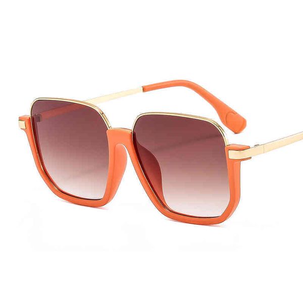 2022 new glass oversize conjoined sunglass framels men and women letter lens sunglass fashion sunglass, White;black
2022 new glass oversize conjoined sunglass framels men and women letter lens sunglass fashion sunglass, White;black
