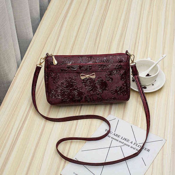 2022 luxury design women handbags and purse small s large capacity single shoulder pu leather crossbody bag female purses wholesale
2022 luxury design women handbags and purse small s large capacity single shoulder pu leather crossbody bag female purses wholesale