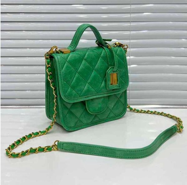 tz women flap messenger designer bags wax & oil leather handle handbag designers gold-tone metal hardware quilted diamond quilting shiny tas
tz women flap messenger designer bags wax & oil leather handle handbag designers gold-tone metal hardware quilted diamond quilting shiny tas