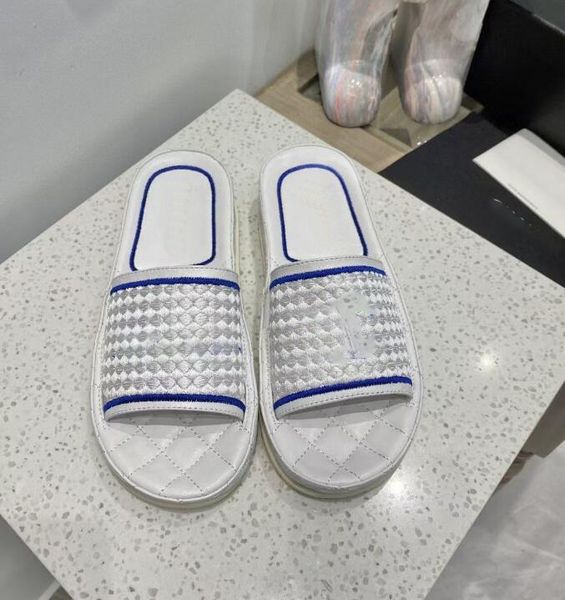 2022 luxury designer women slippers woven sandals embroidered slippers soft and comfortable outsole tpc, Black
2022 luxury designer women slippers woven sandals embroidered slippers soft and comfortable outsole tpc, Black