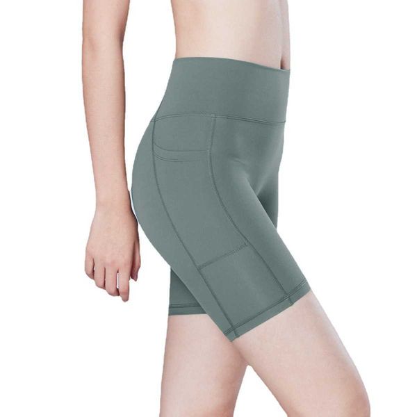 european and american nude feeling no embarrassment line sports shorts five points double side pocket yoga pants, White;red
european and american nude feeling no embarrassment line sports shorts five points double side pocket yoga pants, White;red