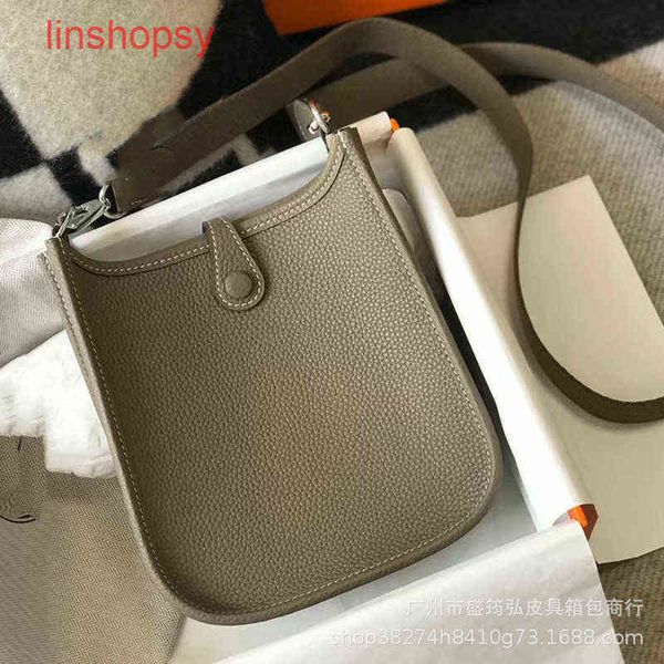 designer herme bags h family new evelyn layer cowhide lychee pattern single shoulder messenger
designer herme bags h family new evelyn layer cowhide lychee pattern single shoulder messenger
