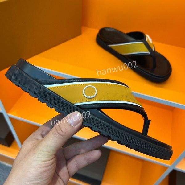 2022 mens designers slides slippers fashion luxurys slipper leather rubber flats sandals summer beach shoes loafers sliders size38-45, Black
2022 mens designers slides slippers fashion luxurys slipper leather rubber flats sandals summer beach shoes loafers sliders size38-45, Black
