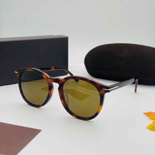 womens sunglasses for women men sun glasses mens 904 fashion style protects eyes uv400 lens with random box, White;black
womens sunglasses for women men sun glasses mens 904 fashion style protects eyes uv400 lens with random box, White;black
