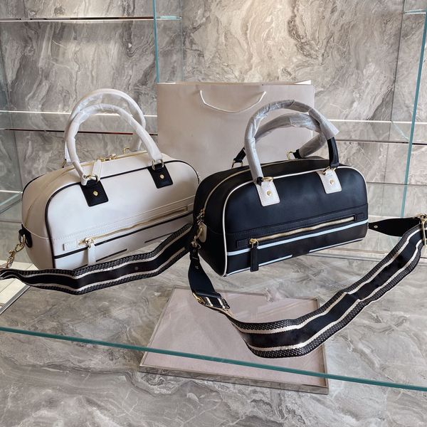 classic travel large capacity 34cm luxury designer shopping bags zipper shoulder two handle straps plain letter lady famous coin purse fashi
classic travel large capacity 34cm luxury designer shopping bags zipper shoulder two handle straps plain letter lady famous coin purse fashi
