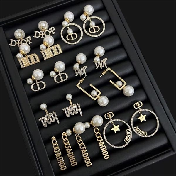 2022 36% off designer jewelry bees full of pearls, stars, tassels, squ diamond earrings, earrings are old and versatile, Golden
2022 36% off designer jewelry bees full of pearls, stars, tassels, squ diamond earrings, earrings are old and versatile, Golden