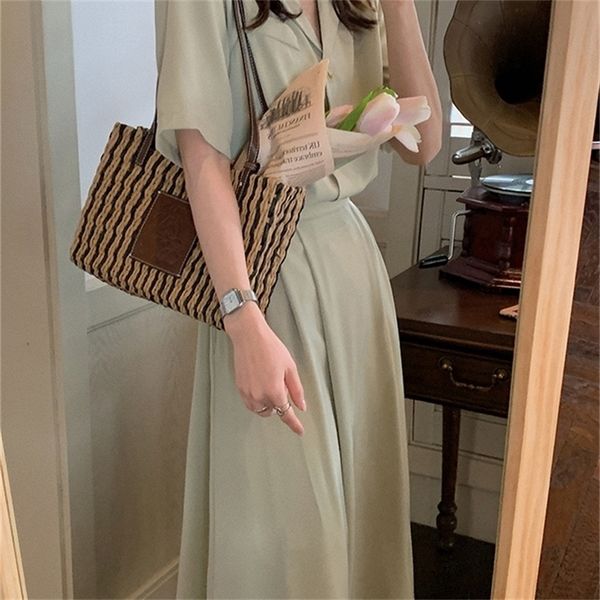 summer solid loose breathable elegant fashion chiffon coat+skirt korean festival clothing casual female two piece set women suit 220509, White
summer solid loose breathable elegant fashion chiffon coat+skirt korean festival clothing casual female two piece set women suit 220509, White