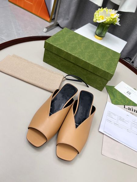 designer slides women man slippers luxury sandals brand rubber leather flip flop flats slide casual shoes floral designer slipper sliders pa, Black
designer slides women man slippers luxury sandals brand rubber leather flip flop flats slide casual shoes floral designer slipper sliders pa, Black