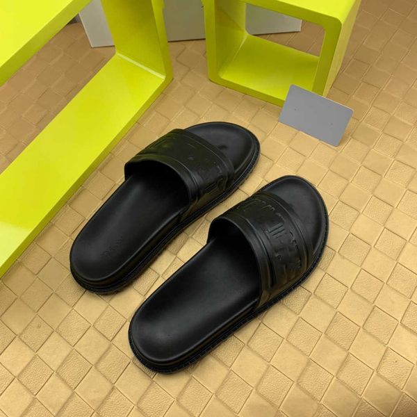 2021 summer new crystal rose sandals wear thick heel leather high heel slippers gladiators elegant sandals party temperament women's sh, Black
2021 summer new crystal rose sandals wear thick heel leather high heel slippers gladiators elegant sandals party temperament women's sh, Black