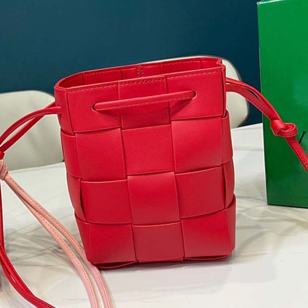 2022 women bags crossbody handbag one-shoulder pillow versatile design leather stylish high-end small square handbag 115
2022 women bags crossbody handbag one-shoulder pillow versatile design leather stylish high-end small square handbag 115