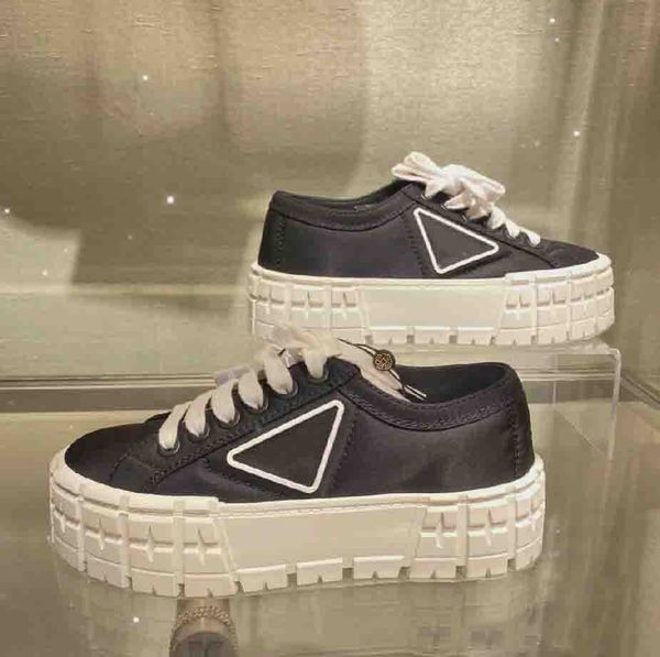 women casual shoes rubber platform sneakers double wheel black canvas and sequins triangle lace up trainers with box 35-42
women casual shoes rubber platform sneakers double wheel black canvas and sequins triangle lace up trainers with box 35-42
