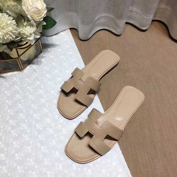 women slippers flops sandals sales 25 color moccasins leather wear shoes womens fashion palmprint luxury designers size 35-43 slipper girls, Black
women slippers flops sandals sales 25 color moccasins leather wear shoes womens fashion palmprint luxury designers size 35-43 slipper girls, Black