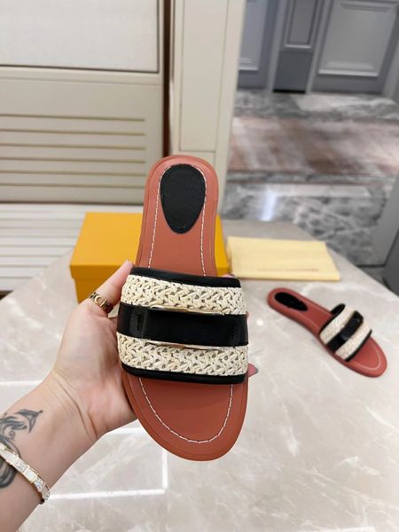 women's sandals designer shoes skate shoes summer fashion flat-bottomed slippers with sandals and slippers with boxes 0601, Black
women's sandals designer shoes skate shoes summer fashion flat-bottomed slippers with sandals and slippers with boxes 0601, Black