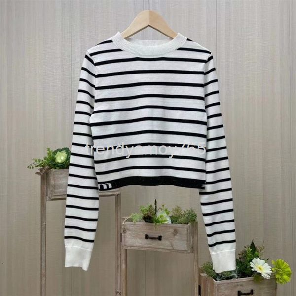women's knits & tees high profile temperament striped long sleeved knitted 22 early spring high waist round neck letter embroidered sho, White
women's knits & tees high profile temperament striped long sleeved knitted 22 early spring high waist round neck letter embroidered sho, White