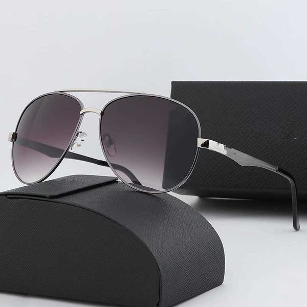 luxury women retro big sunglasses frame brand designer vintage eyewear sun glasses for shade fashion uv with case, White;black
luxury women retro big sunglasses frame brand designer vintage eyewear sun glasses for shade fashion uv with case, White;black