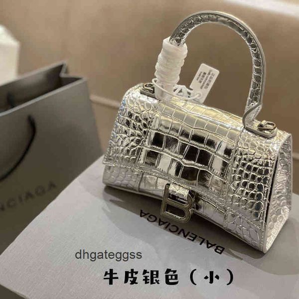 balencaigass bags designers handbag upgraded hourglass leather crocodile pattern messenger gentle wind high-level sense minority design 7cyl
balencaigass bags designers handbag upgraded hourglass leather crocodile pattern messenger gentle wind high-level sense minority design 7cyl