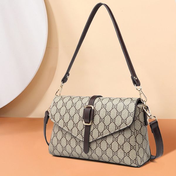 shoulder bags small new square bag shoulder messenger bag printing women's handbag 2023 quality
shoulder bags small new square bag shoulder messenger bag printing women's handbag 2023 quality
