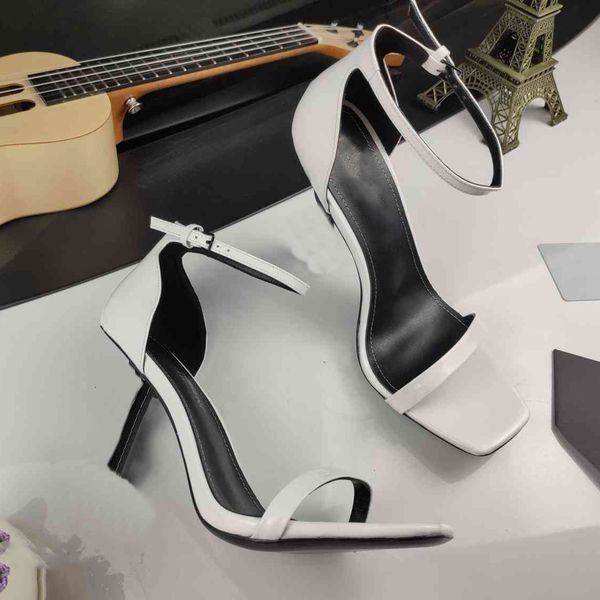 designer women alphabet heels sandals leather high heel red shoes various colors luxury letter dad, Black
designer women alphabet heels sandals leather high heel red shoes various colors luxury letter dad, Black
