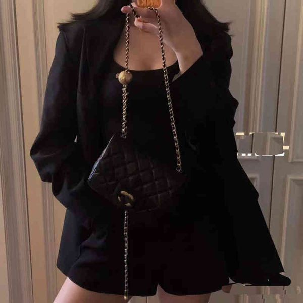 designer channel bag handbag man woman lovers sheepskin small ball chain female new lingge golden bead square one shoulder messenger casual
designer channel bag handbag man woman lovers sheepskin small ball chain female new lingge golden bead square one shoulder messenger casual