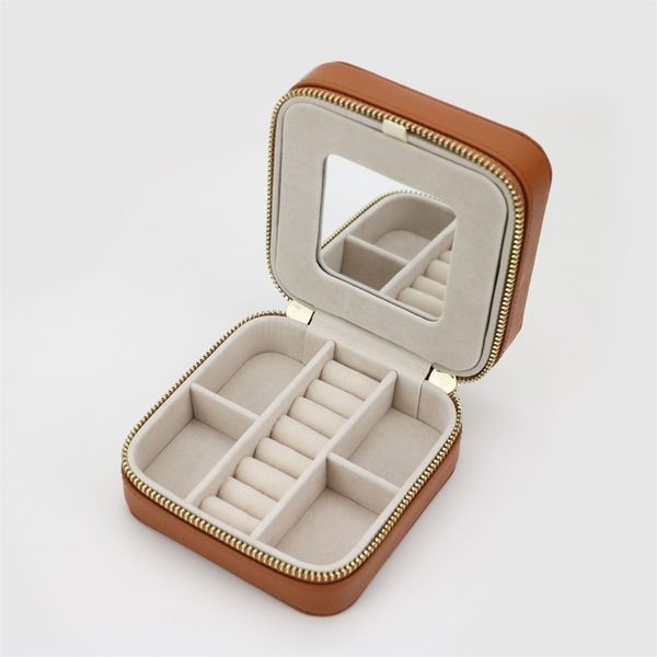 customized korean style girl jewelry box portable genuine leather earrings ring case multifunction jewelry storage box 210305
customized korean style girl jewelry box portable genuine leather earrings ring case multifunction jewelry storage box 210305