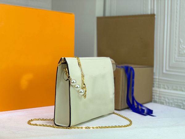 haumea mahina tote bags fashhion designer purse for women leather shoulder handbag cross body bag tote bags cluthes
haumea mahina tote bags fashhion designer purse for women leather shoulder handbag cross body bag tote bags cluthes
