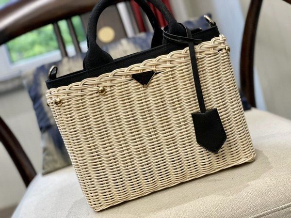 wholesale designer beach bags style triangle rattan woven bag fashion hand women's seaside holiday crossbody bags and fast delivery
wholesale designer beach bags style triangle rattan woven bag fashion hand women's seaside holiday crossbody bags and fast delivery