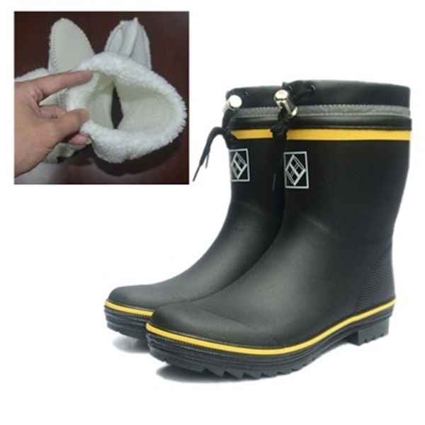 autumn winter midcalf rainboots waterproof plush warm men boots outdoor fishing hunting safety rubber shoes size 3845 y200915, Black;brown
autumn winter midcalf rainboots waterproof plush warm men boots outdoor fishing hunting safety rubber shoes size 3845 y200915, Black;brown