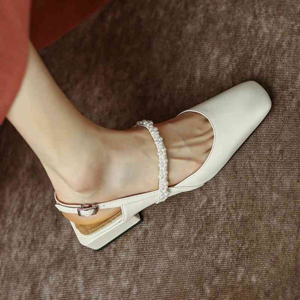 sandals summer style square head pearl baotou back empty sandals simple korean version low heel thick with beads nzzs, Black
sandals summer style square head pearl baotou back empty sandals simple korean version low heel thick with beads nzzs, Black