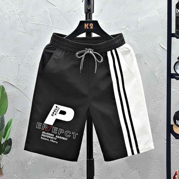 men's shorts 2022 summer thin korean fashion brand youth sports leisure loose 5-point beach, White;black
men's shorts 2022 summer thin korean fashion brand youth sports leisure loose 5-point beach, White;black