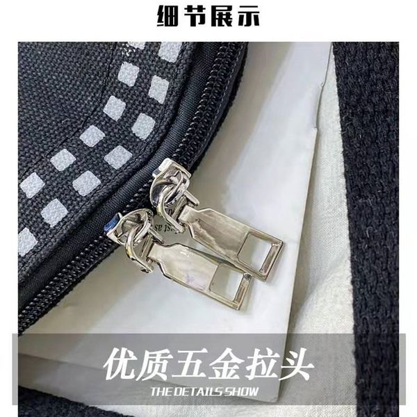 messenger fashion luxurys designers bags men bag mens shoulder lady totes purse handbags crossbody backpack wallet m40718, Red;black
messenger fashion luxurys designers bags men bag mens shoulder lady totes purse handbags crossbody backpack wallet m40718, Red;black