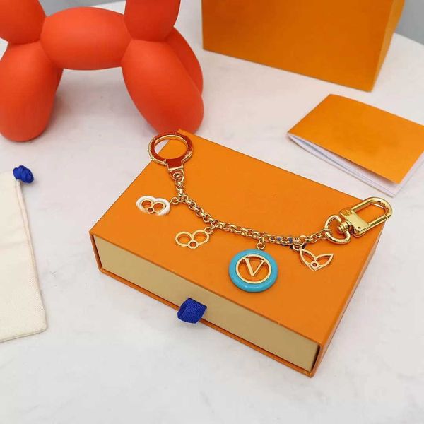 2022 high qualtiy brand designer keychain fashion purse pendant car chain charm bag keyring trinket gifts handmade accessories 2023, Silver
2022 high qualtiy brand designer keychain fashion purse pendant car chain charm bag keyring trinket gifts handmade accessories 2023, Silver