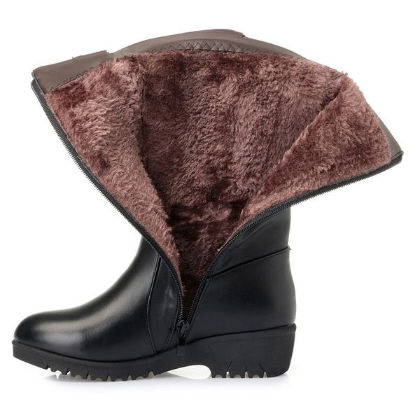wool women winter boots warm fashion fur warm shoes genuine leather flat plush high boots platform for women snow boots, Black;yellow
wool women winter boots warm fashion fur warm shoes genuine leather flat plush high boots platform for women snow boots, Black;yellow